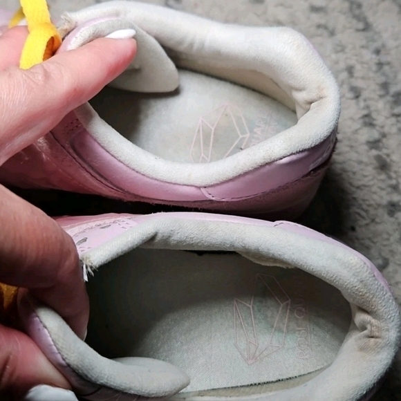 New Balance Womens 574 Rose Quartz Love Casual Fashion Running Walking Sneaker 8 - Picture 9 of 14